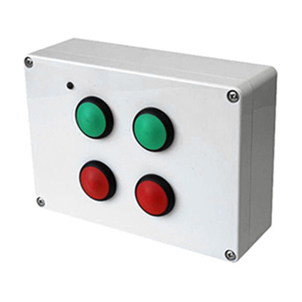 Wireless control pad with four configurable buttons